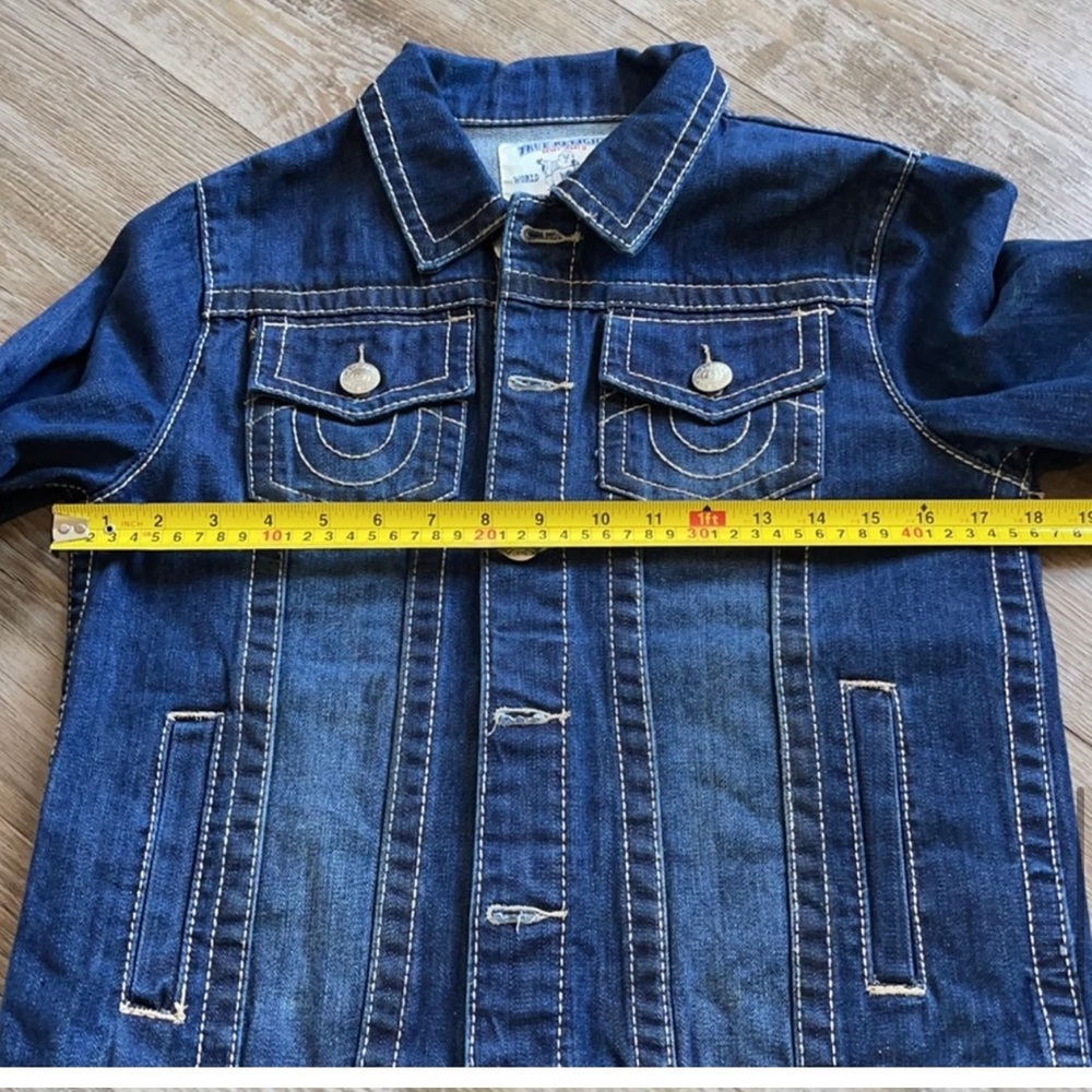 Authentic True Religion denim jacket - Picture 6 of 9